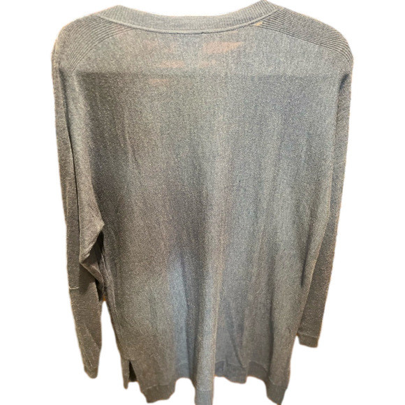 25. WOMENS CHICO’S 2/L DETAIL SWEATER - Picture 5 of 5